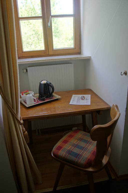 Hotel Gut Schwaige Ebenhausen 部屋 写真