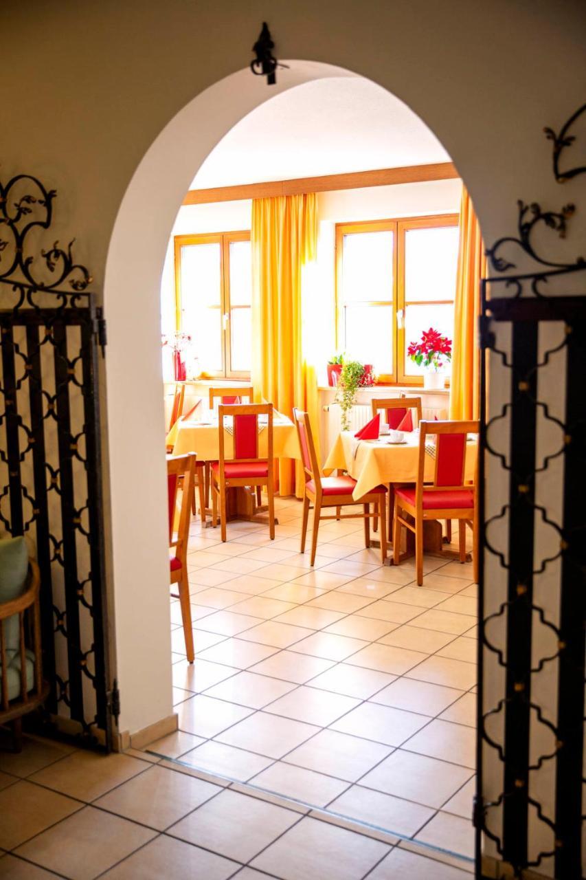 Hotel Gut Schwaige Ebenhausen エクステリア 写真
